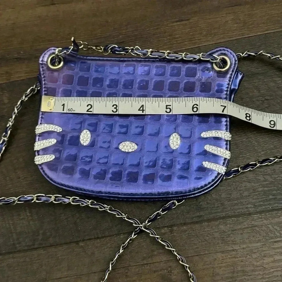 Hello kitty 5/$25 🎀Metallic chain mini purse Y2K - Picture 6 of 7